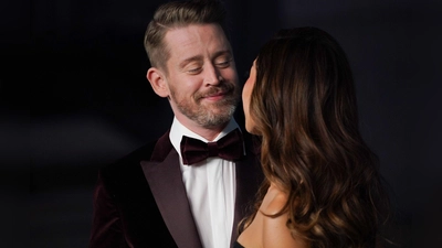 Macaulay Culkin ist mit der Schauspielerin Brenda Song zusammen. (Archivbild) (Foto: Jordan Strauss/Invision/AP/dpa)