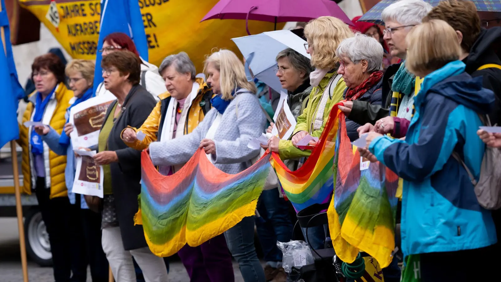 Auch Reformgruppen sind auf dem Katholikentag unterwegs. (Foto: Sven Hoppe/dpa)