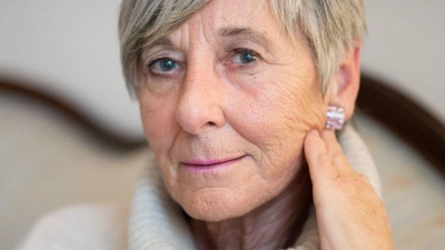 Krimiautorin Doris Gercke war Erfinderin der einstigen ZDF-Ermittlerin „Bella Block“. (Archivbild)  (Foto: picture alliance / Daniel Reinhardt/dpa)