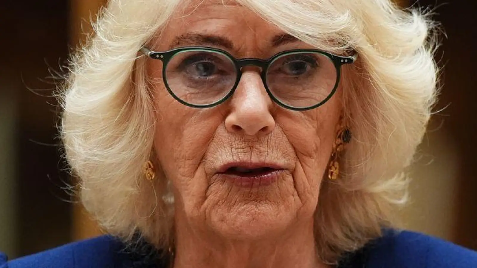 Königin Camilla engagiert sich seit Längerem für Frauen, die häusliche oder sexualisierte Gewalt erlebt haben.  (Foto: Aaron Chown/PA Wire/dpa)