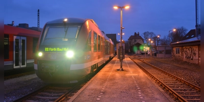 Die Bayerische Eisenbahngesellschaft hat alle Bahnhöfe in Bayern bewertet. Darunter ist auch Markt Erlbach, das kein gutes Ergebnis einfährt. (Archivbild: Johannes Hirschlach)