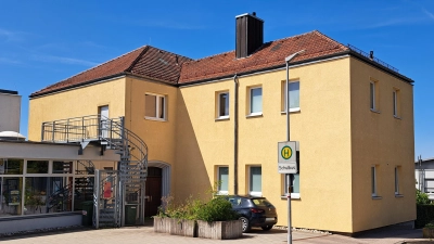 Die Belastungen, etwa durch Konflikte in der Familie, haben auch bei den Mädchen und Jungen zugenommen, die die Grundschule im Stadtteil Eyb besuchen. Die Verantwortlichen haben reagiert und bei der Stadt den Antrag für eine Stelle im Bereich der Sozialarbeit gestellt. (Foto: Florian Schwab)
