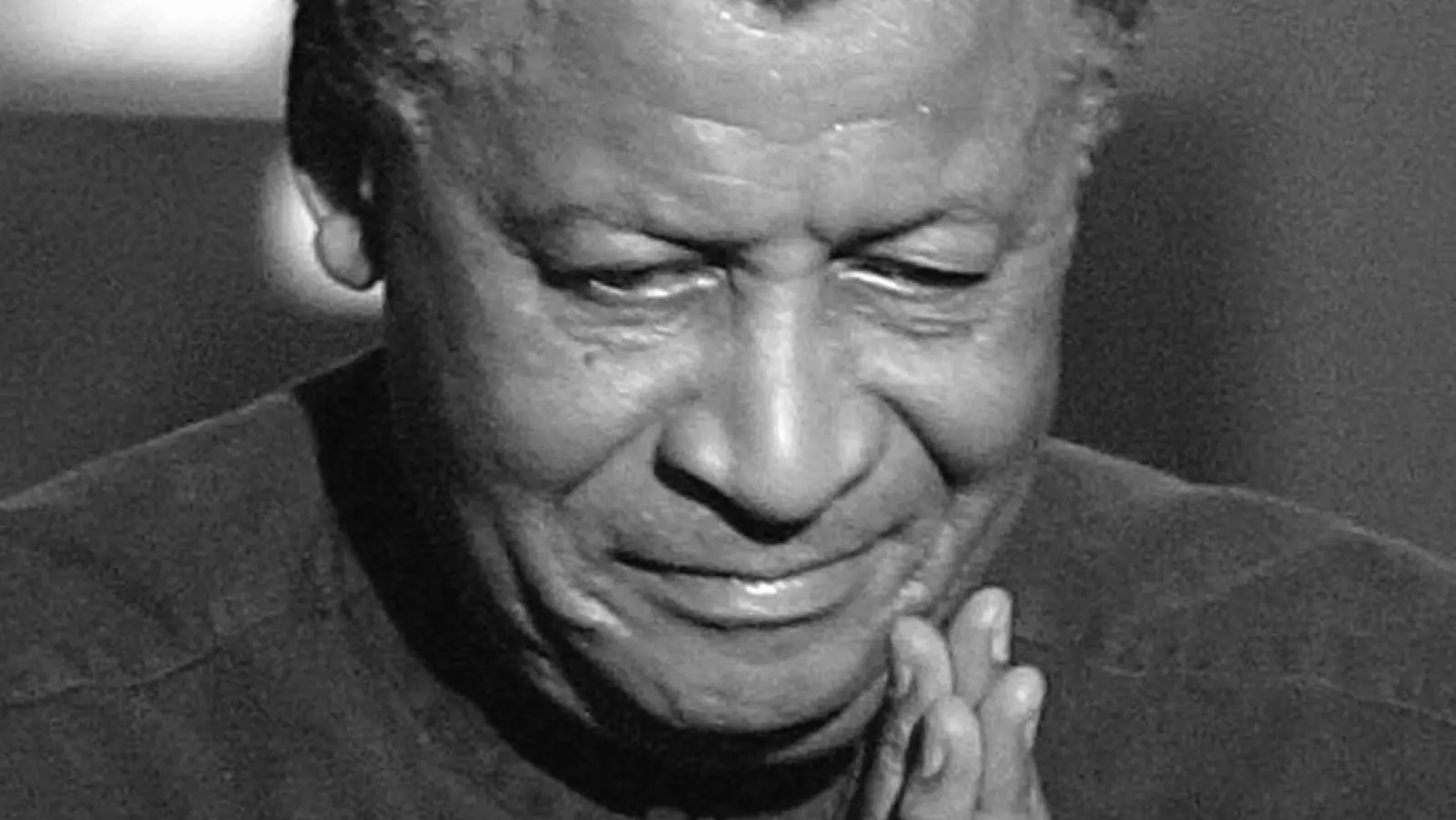 Der Jazzmusiker Abdullah Ibrahim ist tot. (Archivbild) (Foto: Martin Meissner/AP/dpa)