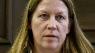 Die Vorsitzende Richterin im Block-Prozess muss wegen eines Krankheitsfalls die Terminplanung ändern. (Foto: Georg Wendt/dpa POOL/dpa)