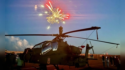 Gegen 22 Uhr feierten die US-Garnison und ihre Freunde den 250. Geburtstag der Vereinigten Staaten mit einem großen Feuerwerk. (Foto: US-Garnison Ansbach/Jonathan Bell)