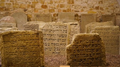 Ein Ziel des Projektes ist es, die Judaika-Sammlung im RothenburgMuseum zu erweitern und mit neuen Elementen anzureichern. (Foto: Simone Hedler)