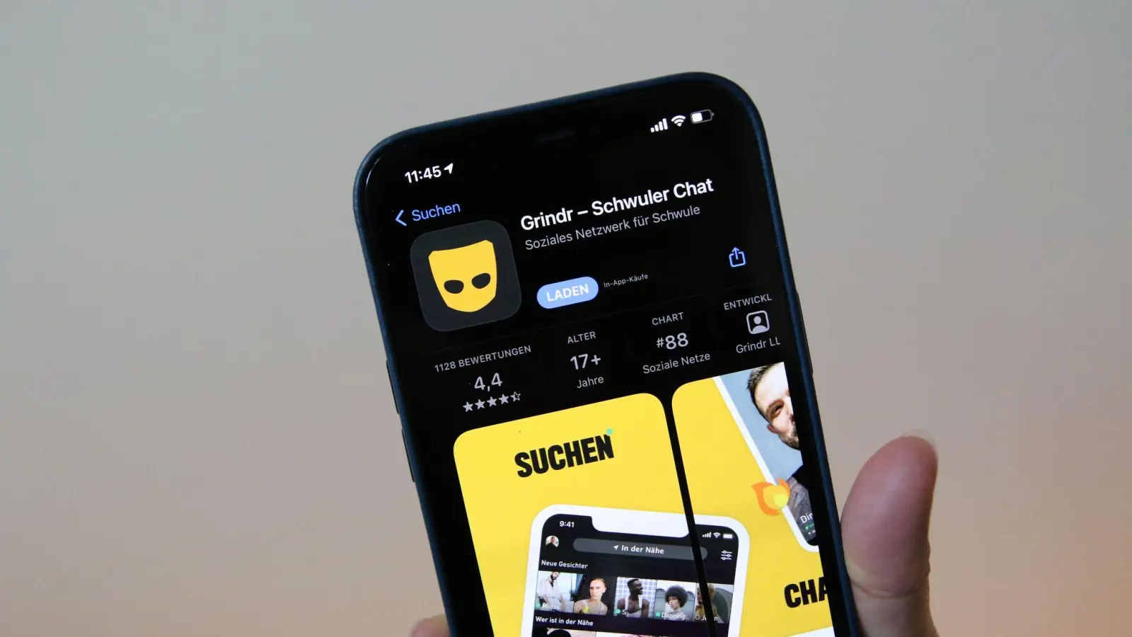 Grindr gehört nach eigenen Angaben zu den weltweit größten sozialen Netzwerken für schwule, bisexuelle, trans und queere Menschen. (Foto: Christoph Dernbach/dpa)