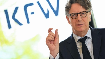 KfW-Vorstandschef Stefan Wintels kann starke Förderzahlen für 2025 vorweisen. (Archivbild) (Foto: Arne Dedert/dpa)