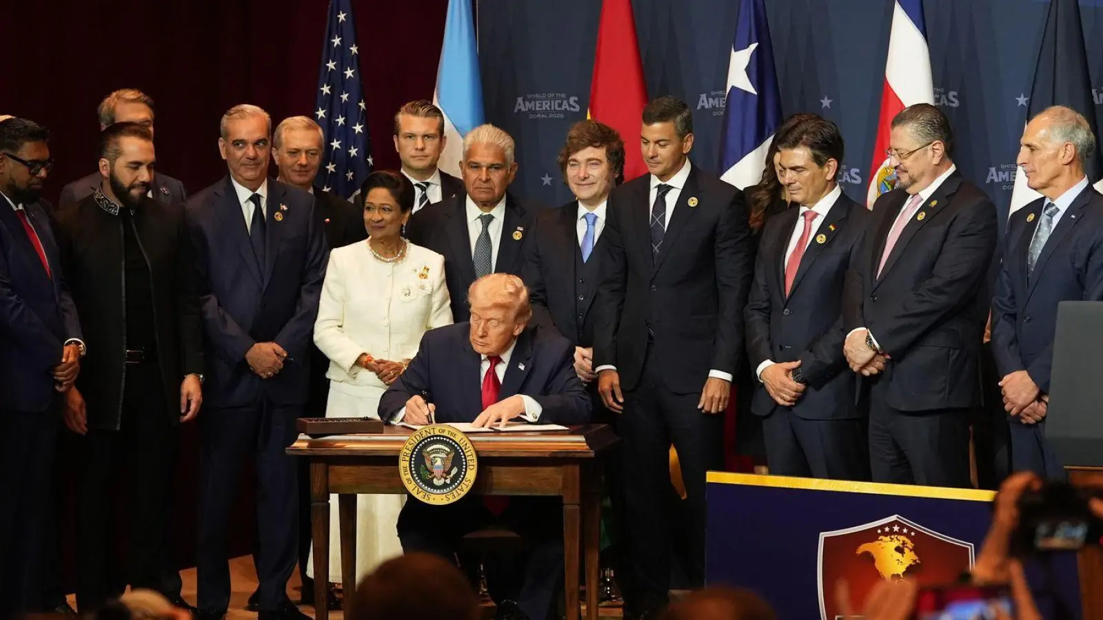 Die USA und mehrere lateinamerikanische Staaten haben Kolumbiens Behörden zur Einhaltung der Verfassung und zu einem geordneten Machtwechsel aufgerufen. (Archivbild) (Foto: Rebecca Blackwell/AP/dpa)