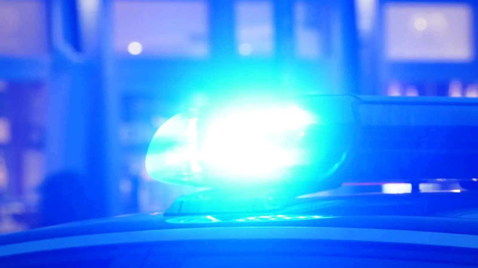 Die Polizei durchsucht zahlreiche Objekte in NRW. (Symbolbild) (Foto: Marcus Brandt/dpa)