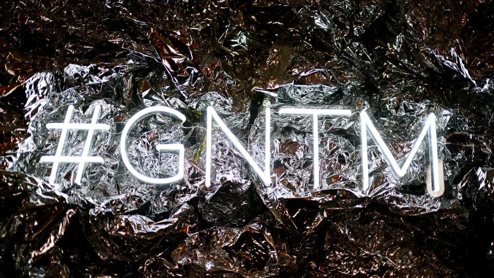 Die neue Staffel beginnt mit zwei Sendeterminen pro Woche. (Foto: Sebastian Christoph Gollnow/dpa)