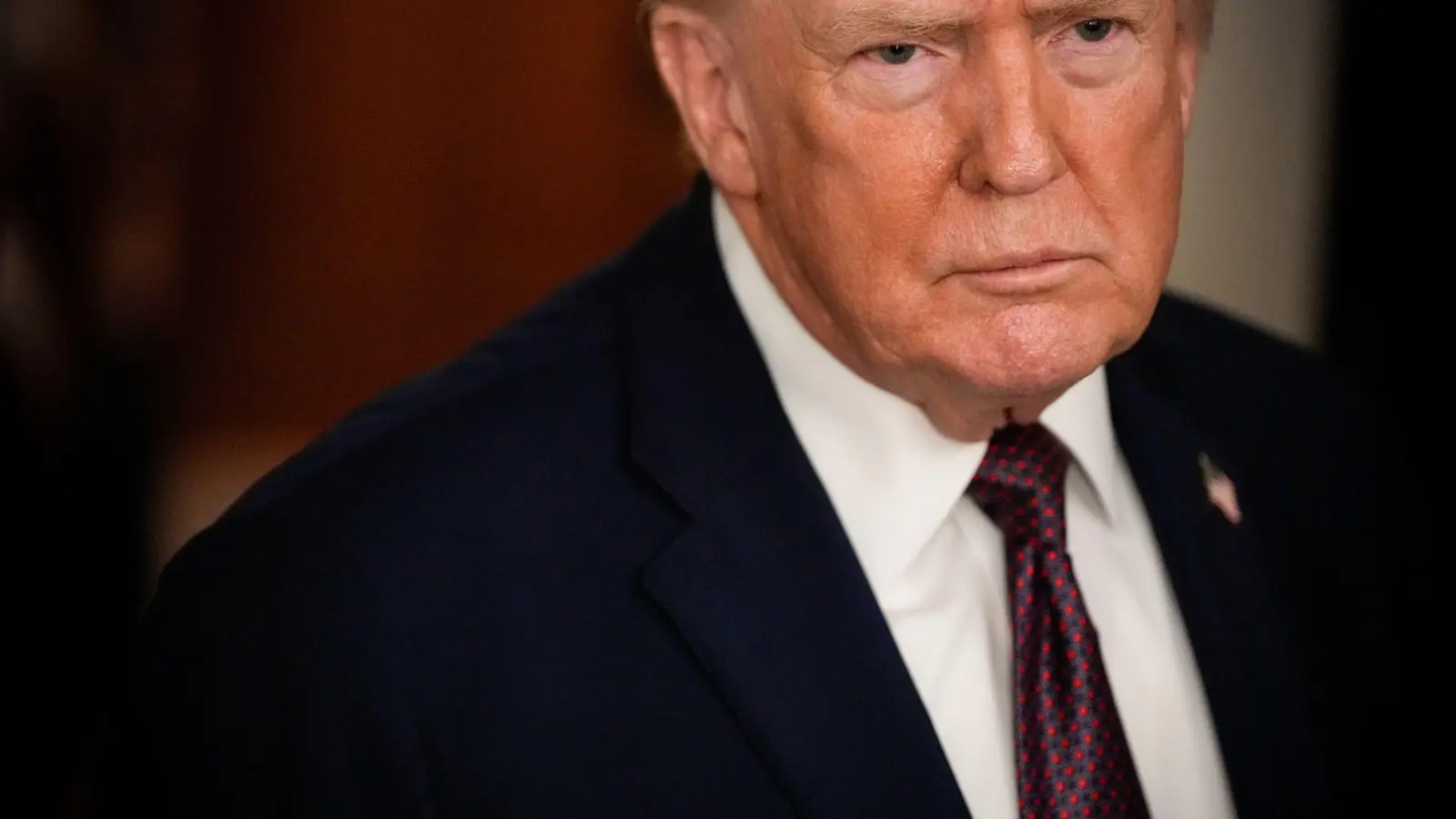 Hält an seinem Gebietsanspruch auf Grönland fest - US-Präsident Donald Trump.  (Foto: Julia Demaree Nikhinson/AP/dpa)