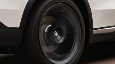 Der X5 punktet bei Komfort, Fahrwerk und Bremsen: Die meisten Baujahre zeigen in der Hauptuntersuchung nur wenige Schwächen. (Foto: BMW AG/dpa-tmn)