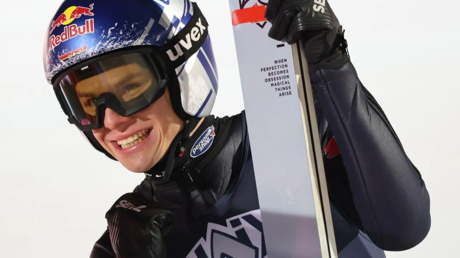 Andreas Wellinger zeigt sich zu Beginn der Saison in starker Form. (Foto: Geir Olsen/NTB/dpa)