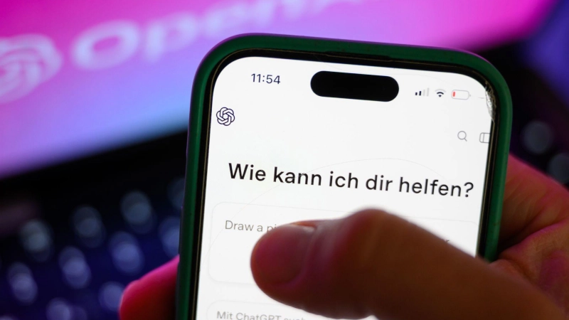 KI-Chatbots liefern schnelle Antworten, doch die Qualität und Richtigkeit der Auskünfte variiert stark. (Foto: Hendrik Schmidt/dpa/dpa-tmn)
