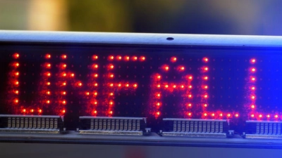 Laut Polizei muss der genaue Hergang des Unfalls noch geklärt werden. (Symbolbild) (Foto: Stefan Puchner/dpa)