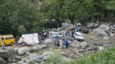 Blick auf ein provisorisches Notunterkunftslager nach dem Erdbeben in der afghanischen Provinz Kunar. (Foto: Li Ang/XinHua/dpa)