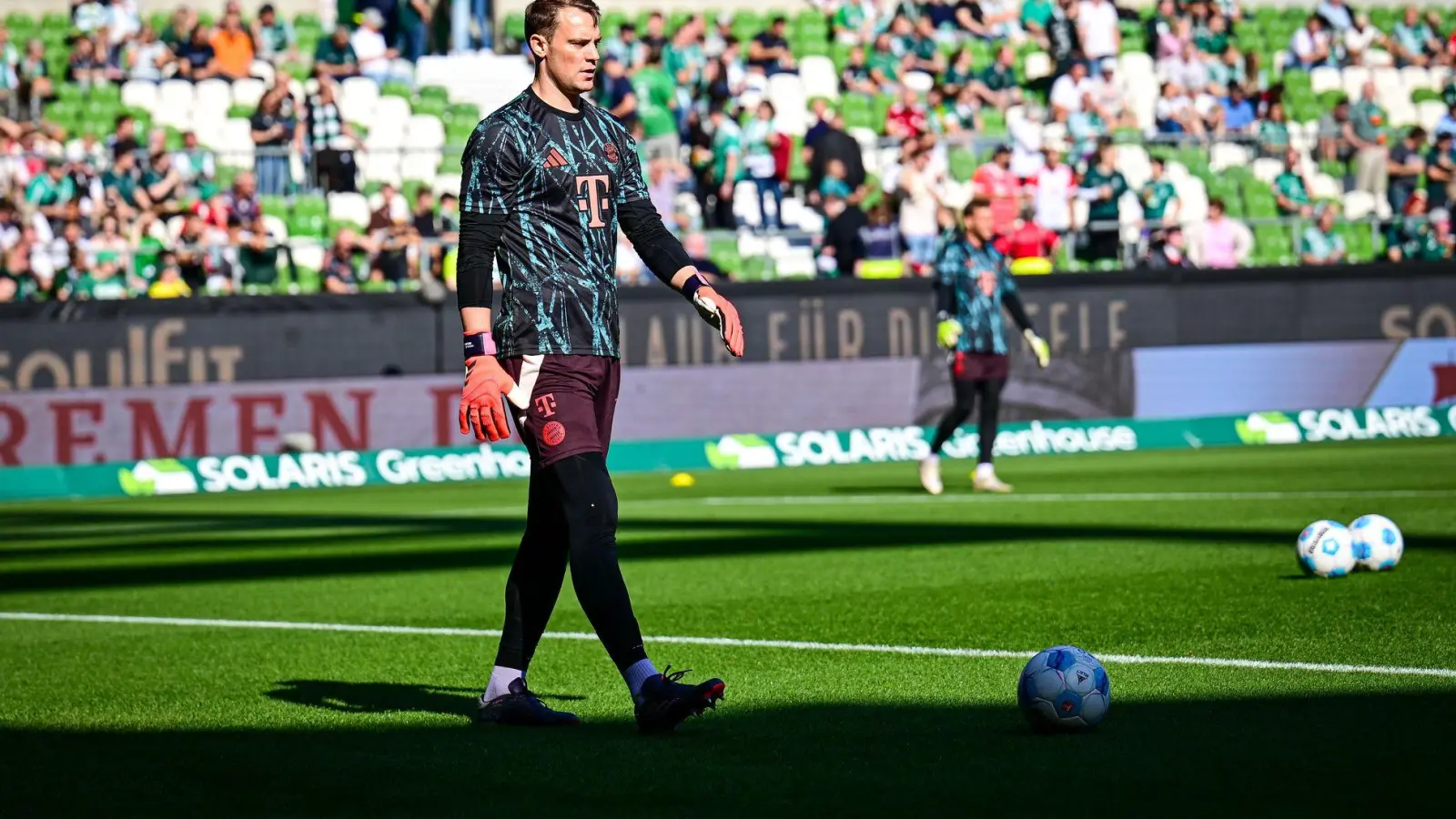 Manuel Neuer hat seine Oberschenkelprobleme überstanden. (Foto: Sina Schuldt/dpa)