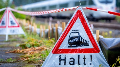 Die Bahnstrecke zwischen Nürnberg und Bamberg wurde gesperrt. (Symbolbild) (Foto: Jens Büttner/dpa)