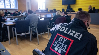 Im Prozess um die gewaltsame Flucht von vier Straftätern aus dem Bezirkskrankenhaus Straubing ist das Urteil gesprochen worden. (Archivbild) (Foto: Armin Weigel/dpa)