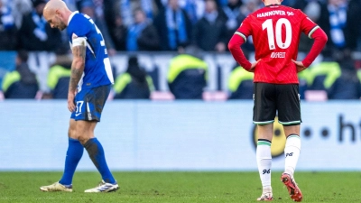 Mit dem 0:0 dürften weder Hannover 96 noch Hertha BSC zufrieden in die Winterpause gehen. (Foto: David Inderlied/dpa)