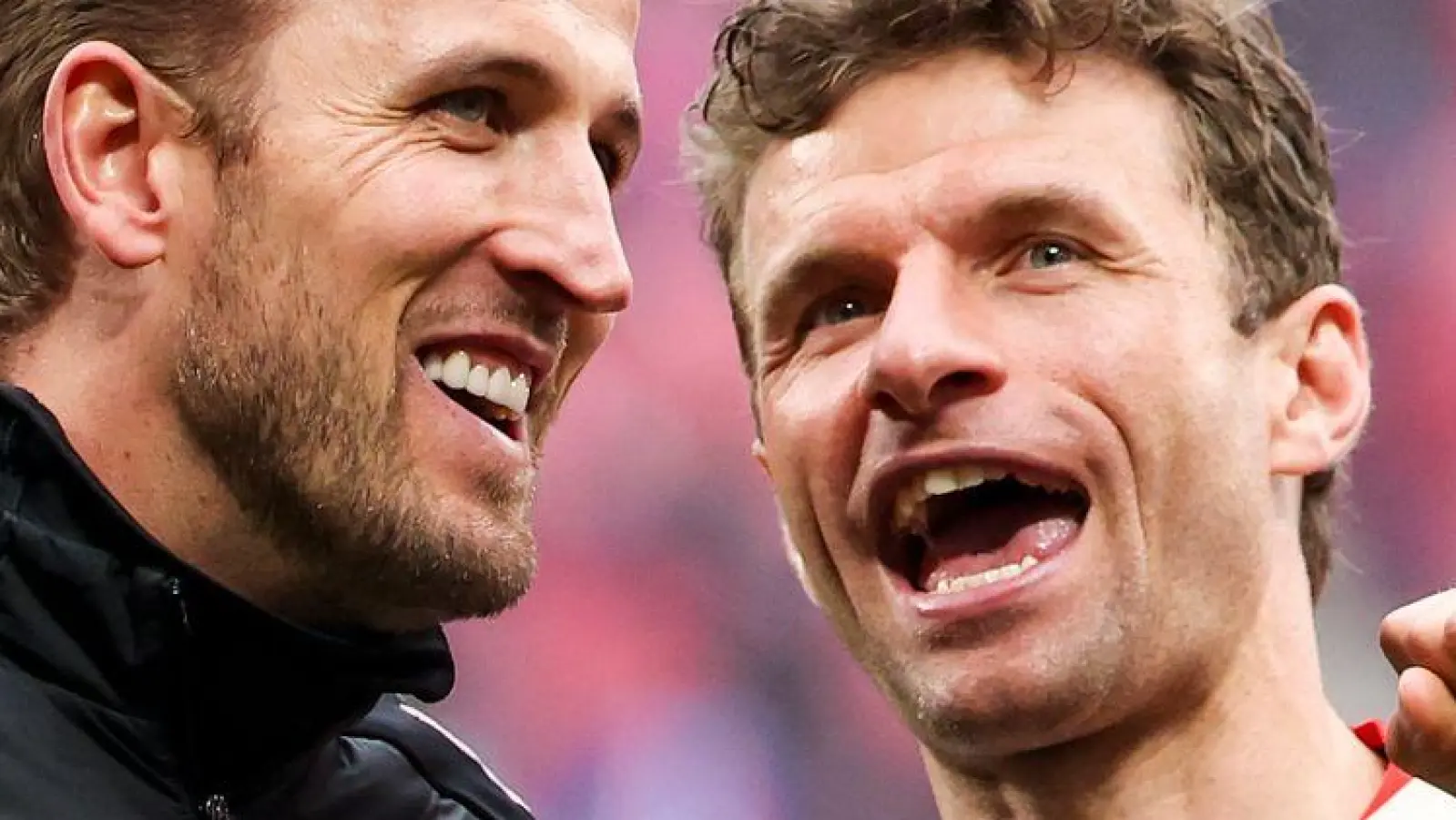 Harry Kane und Thomas Müller freuen sich nach ihrer ersten Meisterfeier auf ein weiteres besonderes Wochenende. (Foto: Jan Woitas/dpa)