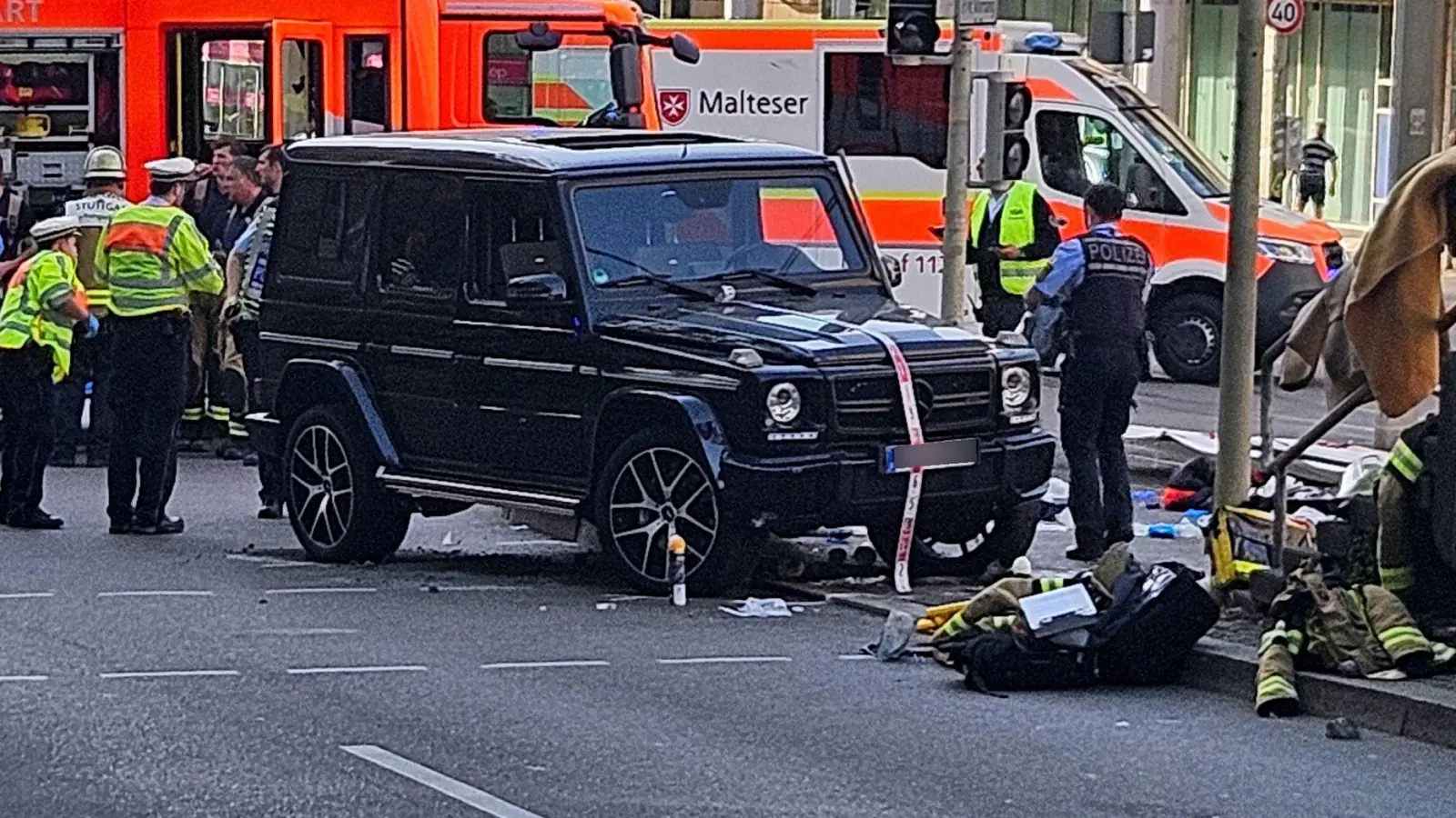 Der Vorfall ereignete sich an der Stadtbahn-Haltestelle Olgaeck am Rande der Innenstadt. (Foto: Andreas Rosar/dpa)