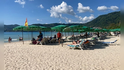 Auch nahe des bekannten Patong Beach wurde ein Sprengsatz gefunden. (Archivbild) (Foto: Carola Frentzen/dpa)