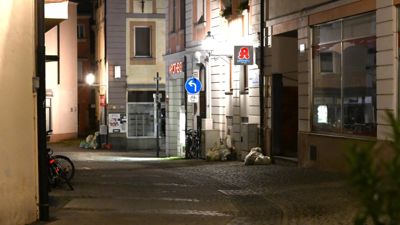 In diesem Bereich zwischen Platenstraße und Uzstraße in der Ansbacher Innenstadt kam es nachts zu dem versuchten Totschlag.  (Foto: Manfred Blendinger)