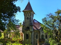 Wie ein Märchenschloss - gesehen im Wildbad bei Rothenburg (Foto: Regina Hümmer)