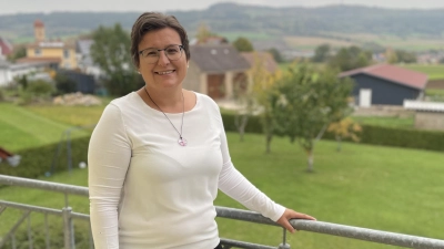 Nicole Ströhlein lebt in Aufkirchen und arbeitet bei der VG Hesselberg. Ihre berufliche Zukunft sieht sie als Bürgermeisterin von Gerolfingen. (Foto: Andreas Ströhlein)