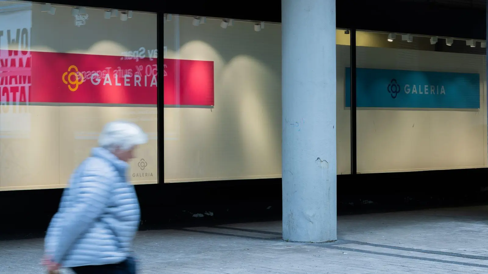 Wie ernst ist die Situation bei Galeria? Das würden auch die Beschäftigten gern wissen. (Foto: Rolf Vennenbernd/dpa)