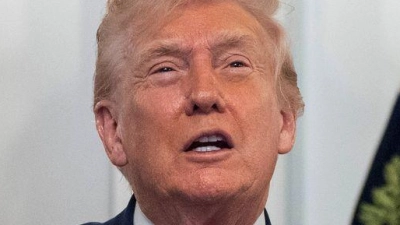 Eine Nationalgardistin ist laut US-Präsident Donald Trump ihren Verletzungen erlegen. (Foto: Alex Brandon/AP/dpa)