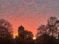 Flammende Silhouette - gesehen in Rothenburg (Foto: Erich Kirchgäßner)