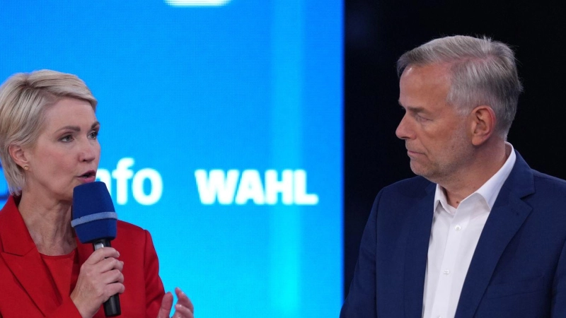 Beide wollen in Schwerin regieren: SPD-Ministerpräsidentin Schwesig und AfD-Kandidat Holm. (Foto: Marcus Brandt/dpa Pool/dpa)
