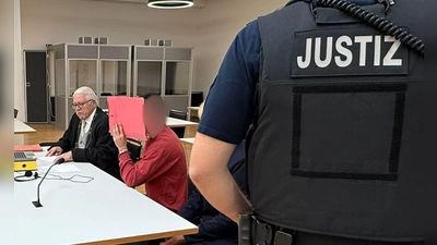 Der Angeklagte hatte die Taten im Prozess eingeräumt. (Archiv) (Foto: Martin Oversohl/dpa)