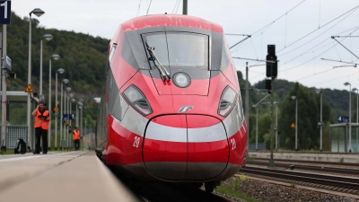 Der italienische Schnellzug Frecciarossa soll ab Sommer München direkt mit Rom verbinden. (Archivbild) (Foto: dpa)