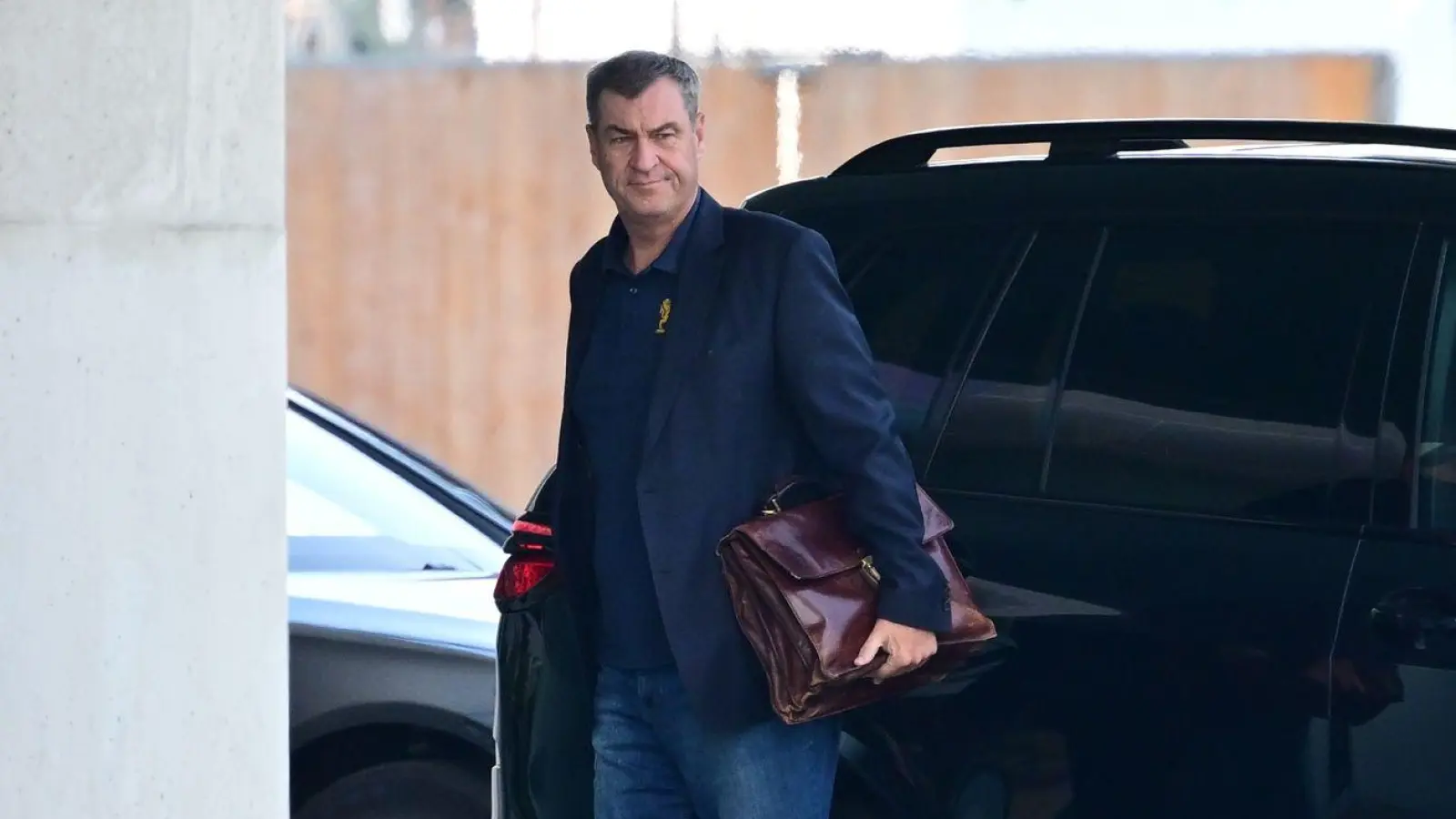 CSU-Chef Söder fuhr am Kanzleramt vor. (Foto: Fabian Sommer/dpa)