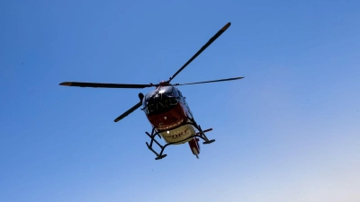 Per Rettungshubschrauber kam die Zehnjährige ins Krankenhaus. (Symbolbild) (Foto: Philipp von Ditfurth/dpa)