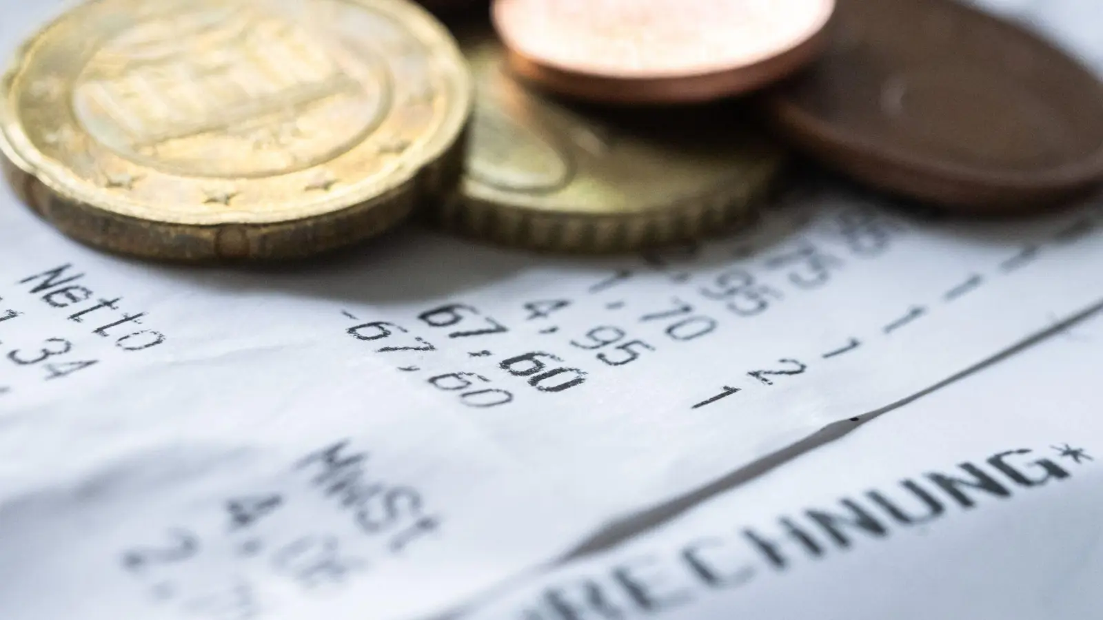 Die Inflation in Bayern ist den dritten Monat in Folge gestiegen. (Symbolbild) (Foto: Marijan Murat/dpa)