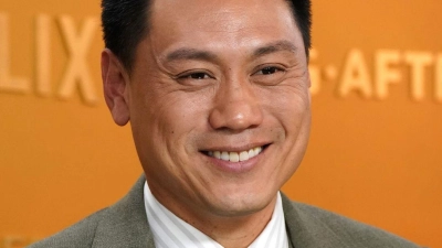 Regisseur Jon M. Chu hat das Broadway-Musical „Wicked – Die Hexen von Oz“ für das Kino adaptiert. (Archivbild) (Foto: Jordan Strauss/Invision via AP/dpa)