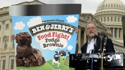 Mitgründer Jerry Greenfield war nach dem Verkauf von Ben &amp; Jerry&#39;s politisch aktiv. (Archivbild) (Foto: Michael Reynolds/EPA/dpa)