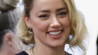 Allen Grund zum Glück: Amber Heard (Foto: Evelyn Hockstein/Pool Reuters/AP/dpa)