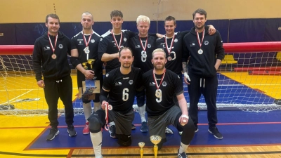 Das deutsche Team in Litauen mit Fabian Diehm (vorne rechts). (Foto: Goalball Germany)