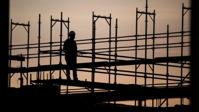 Die deutsche Wirtschaft ist im zweiten Quartal leicht geschrumpft (Archivfoto) (Foto: Julian Stratenschulte/dpa)