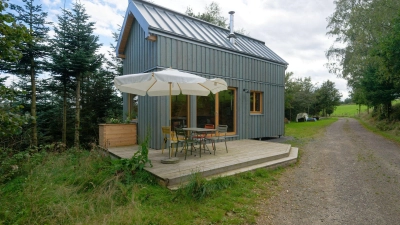 Merkmal eines Tiny Houses: Die Brutto-Grundfläche beträgt weniger als 50 Quadratmeter. (Foto: Henning Kaiser/dpa/dpa-tmn)
