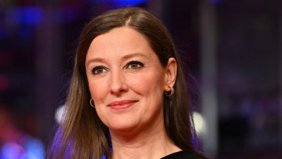 Schauspielerin Alexandra Maria Lara fordert die richtigen Weichenstellungen für die Film- und Fernsehbranche. (Archivbild) (Foto: Jens Kalaene/dpa)