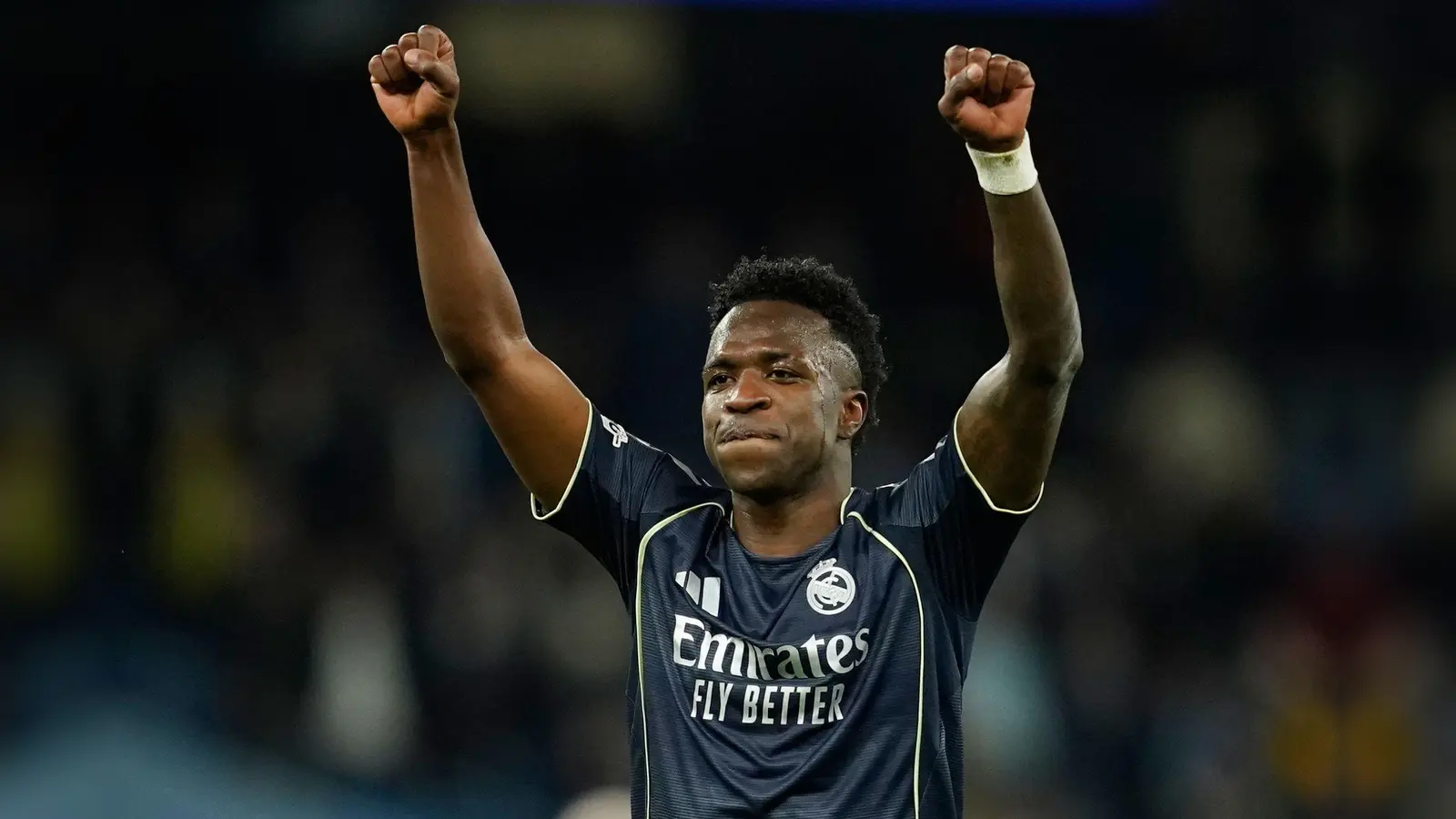 Vinicius Junior freut sich auf den FC Bayern als Gegner im Viertelfinale der Champions League.  (Foto: Dave Thompson/AP/dpa)