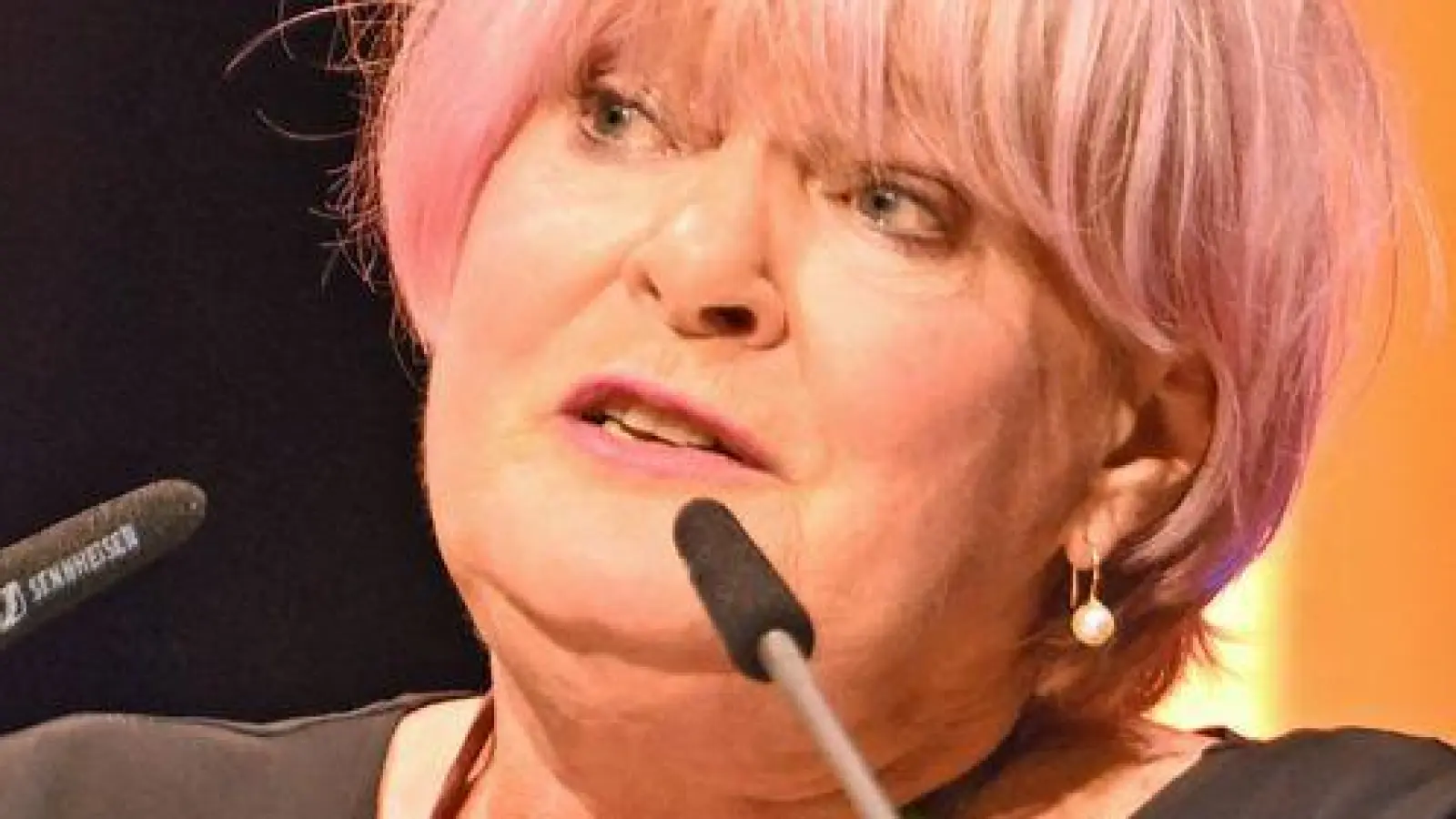 Autorin Jutta Richter wurde für ihr Gesamtwerk ausgezeichnet. (Foto: Jennifer Brückner/dpa)