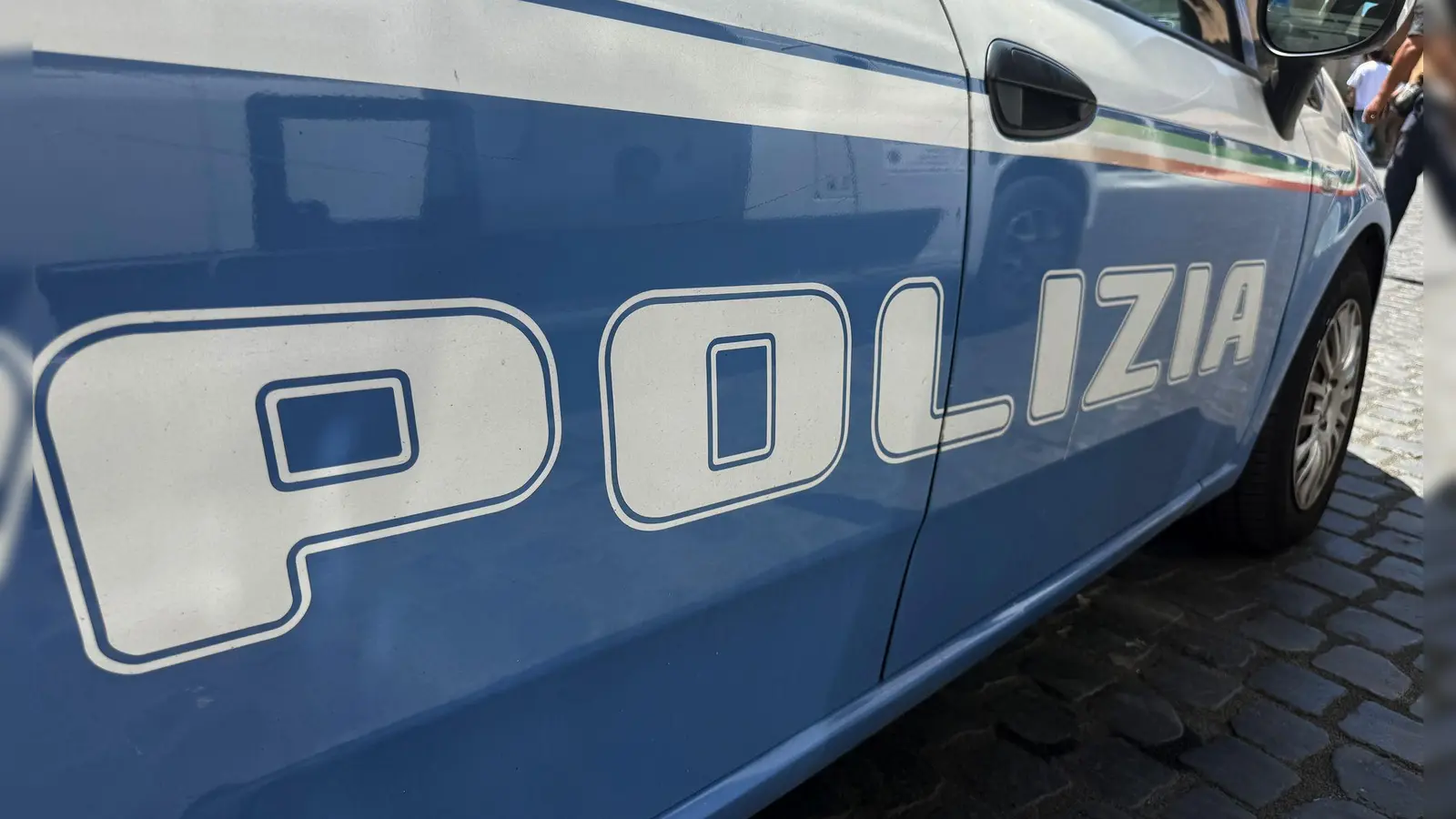 Italien ist entsetzt über den Vierfach-Mord an vier ausländischen Erntehelfern. (Symbolbild) (Foto: Sabina Crisan/dpa)